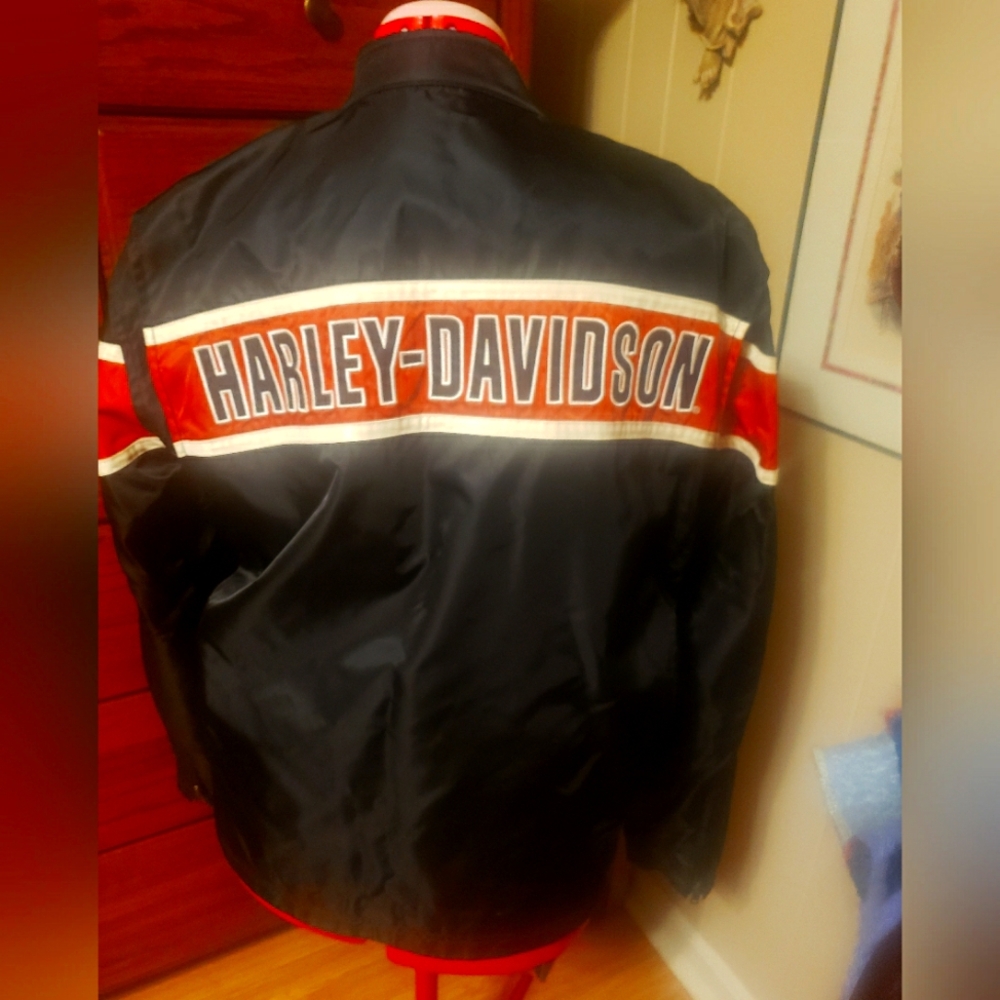 Harley-Davidson Men's Black and Red Jacket